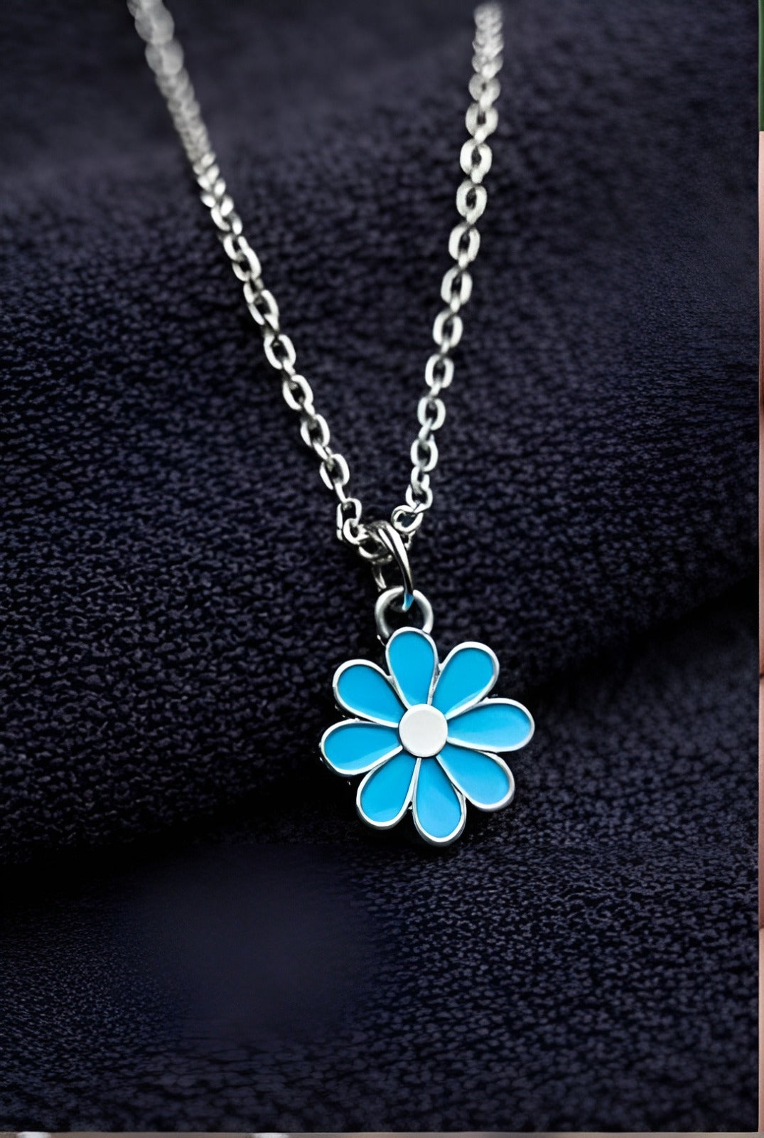 Blue Daisy Flower Pendant Necklace